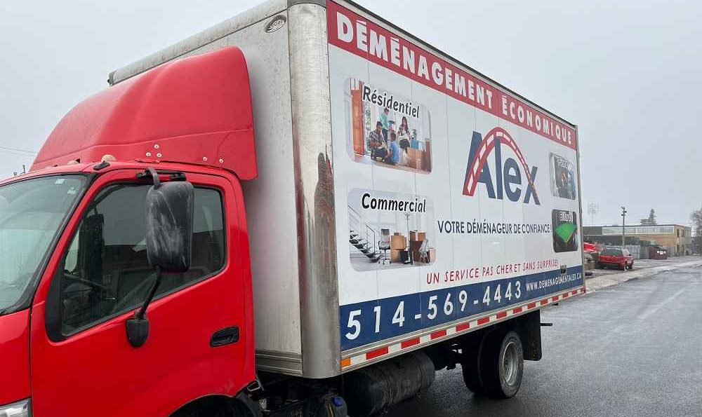 Déménagement d'Ajax vers Montréal
